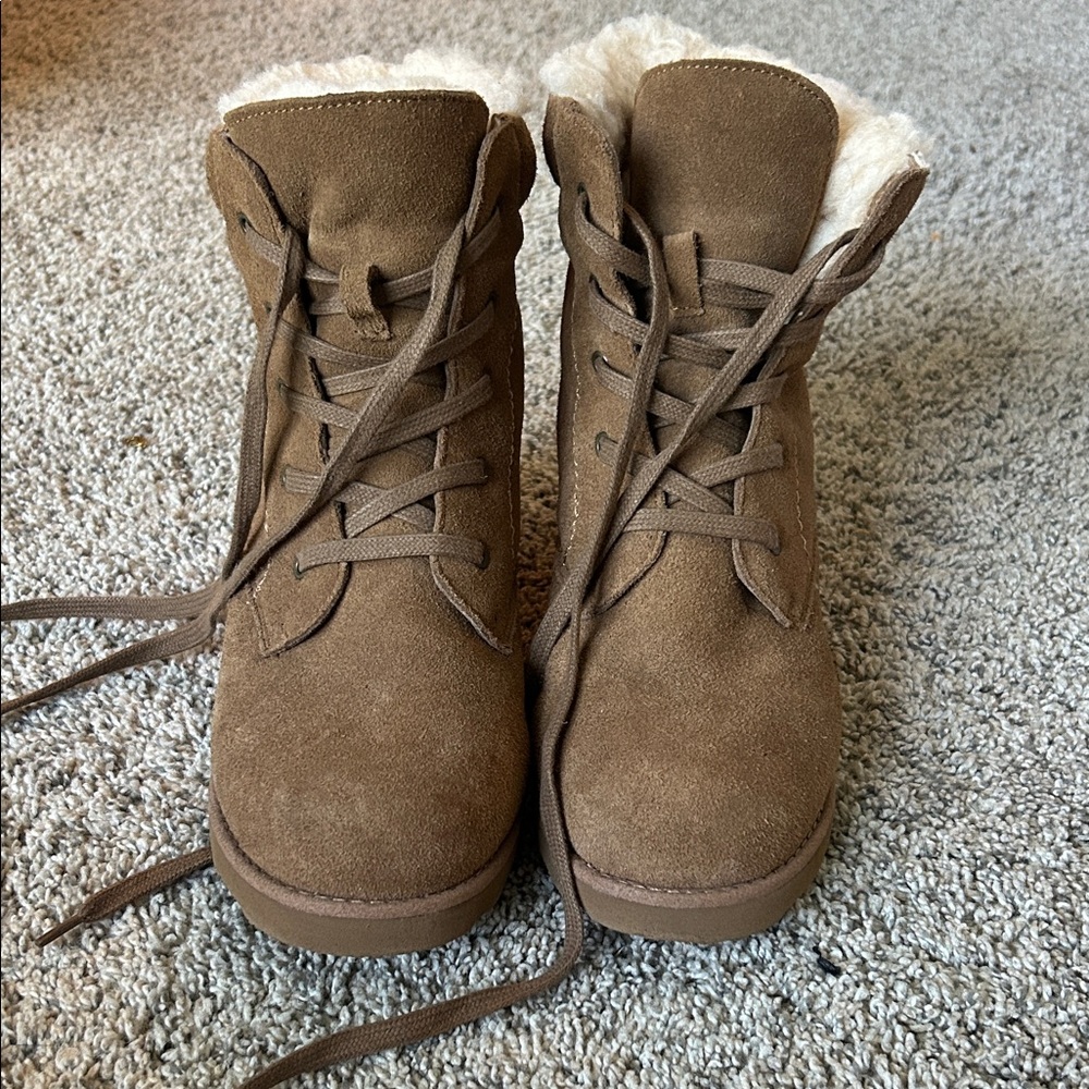 BearPaw Tan Suede Boots with Fur Trim
